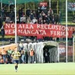 No alla reclusione per mancata firma